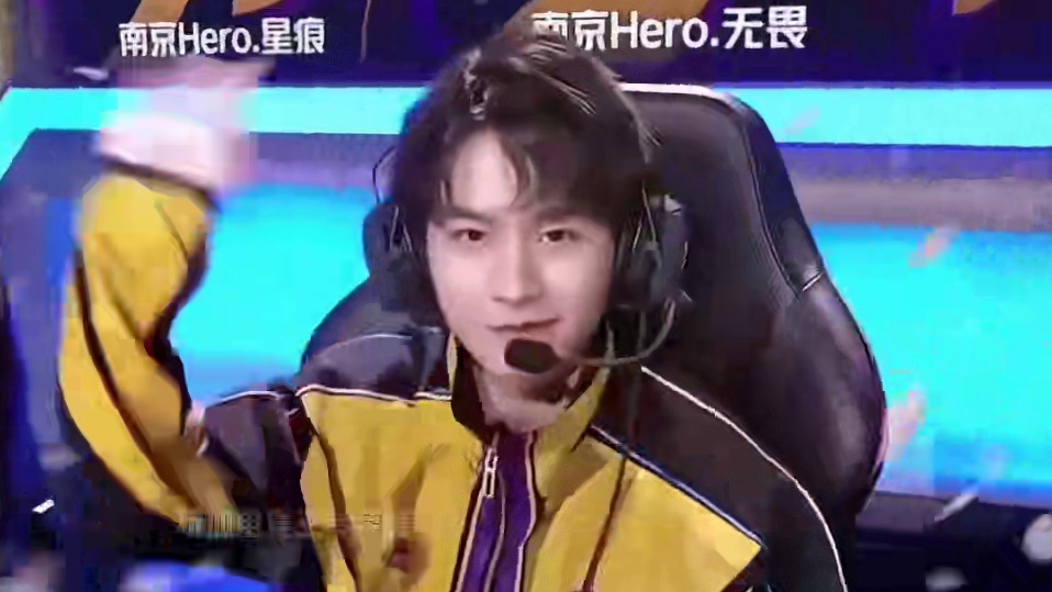 不足一半 不足一半